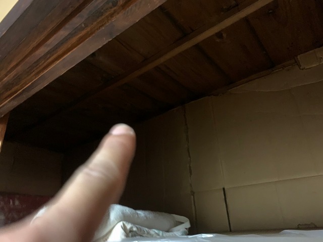 押し入れ部分雨漏り